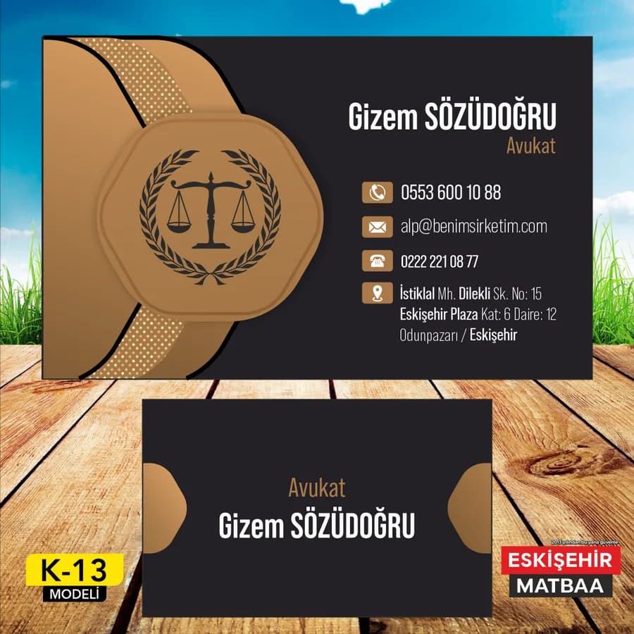 Siyah Bronz Terazi Avukat Kartviziti ön ve arka yüz tasarımı