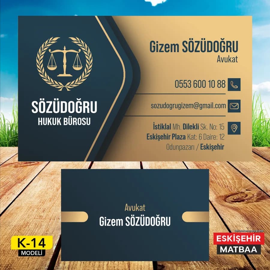 Lacivert Altın Dalga Avukat Kartviziti ön ve arka yüz tasarımı