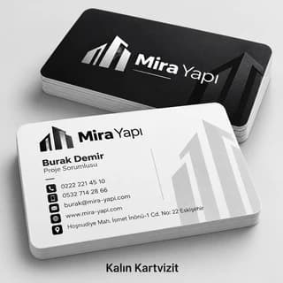 Yapı firması için siyah beyaz kalın kartvizit örneği