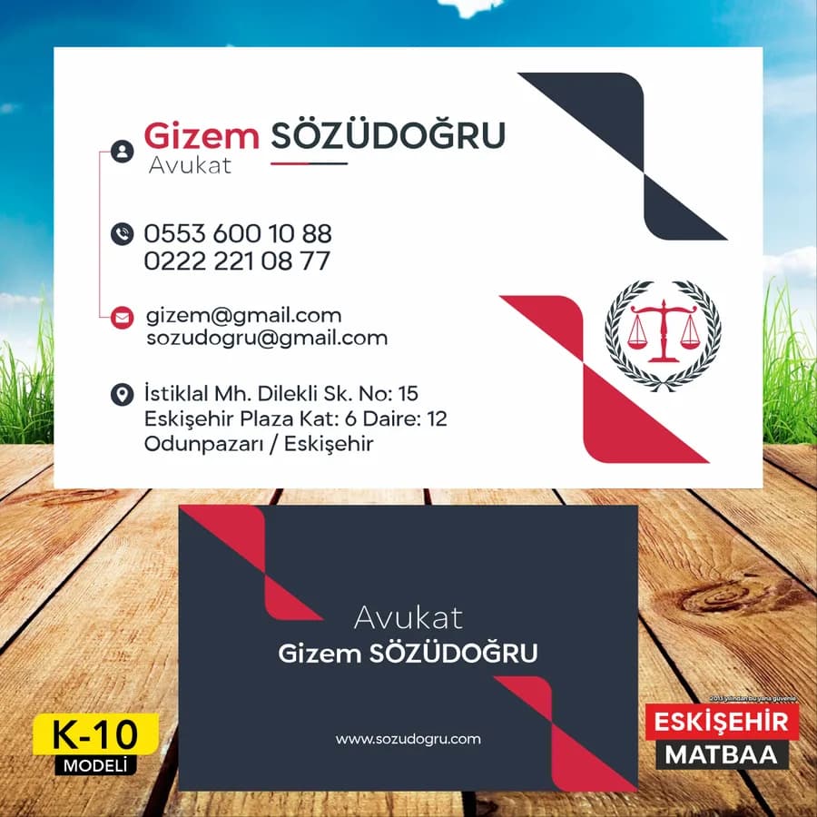 Siyah Kırmızı Geometrik Avukat Kartviziti ön ve arka yüz tasarımı
