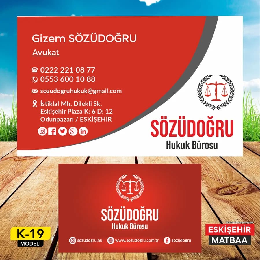 Kırmızı Siyah Hukuk Bürosu Kartviziti ön ve arka yüz tasarımı