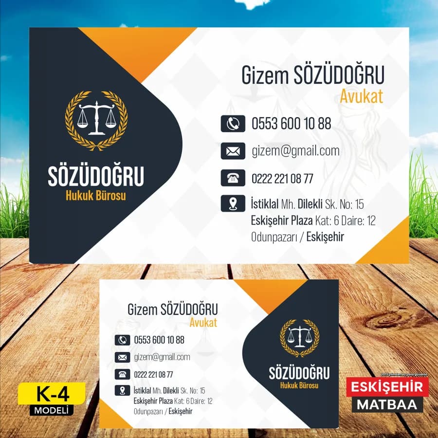 Lacivert Turuncu Geometrik Avukat Kartviziti ön ve arka yüz tasarımı