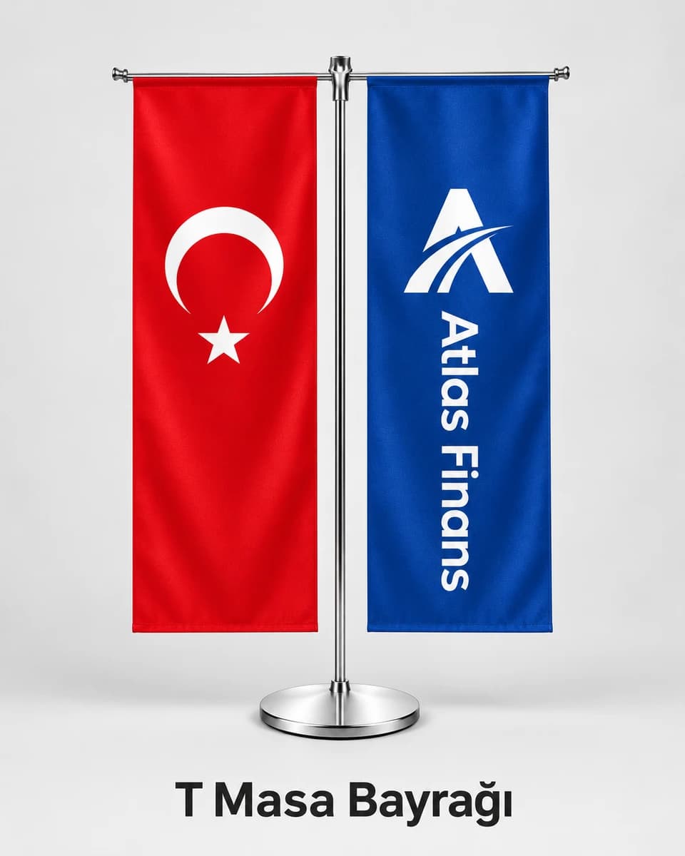T Masa Bayrağı T standında yan yana Türk bayrağı ve mavi zeminli firma logolu masa bayrağı
